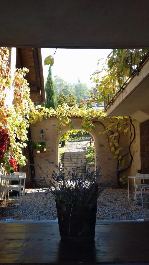Oggiono B&B Cascina La Cinciallegra מראה חיצוני תמונה
